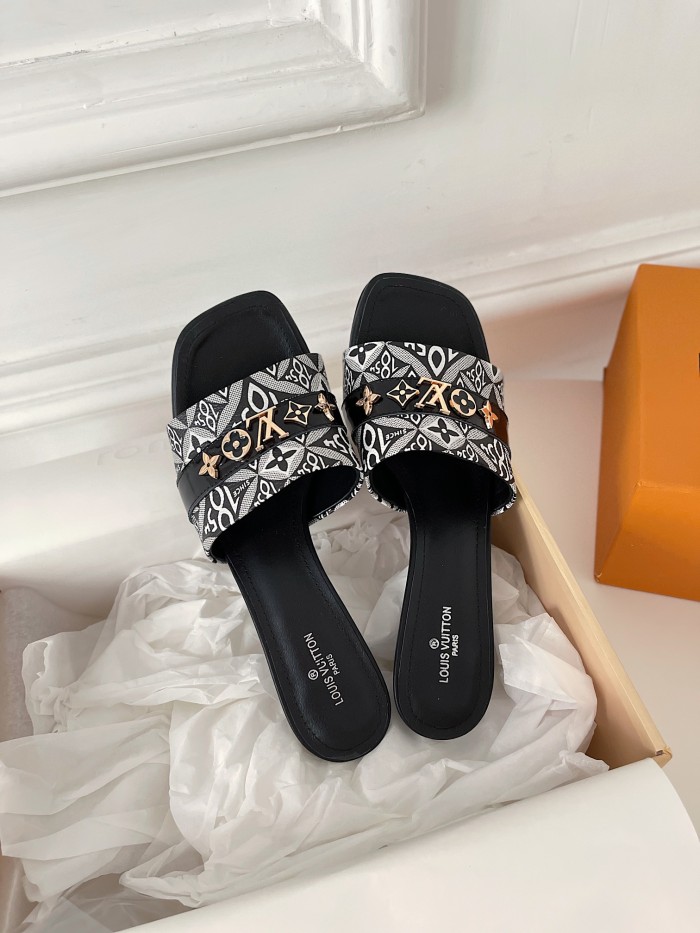 Louis Vuitton Womens Shoes Sandals Slippers Luxury Brand REVIVAL MULE 1A8W32 calf leather with Original Box 5.5cm Heel