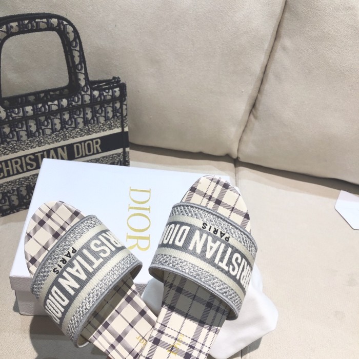 Dior Women Shoes DWAY HEELED SLIDE Embroidered Cotton Luxury Brand Womens Sandals Slippers with Original Box KCQ244ERC_S56B