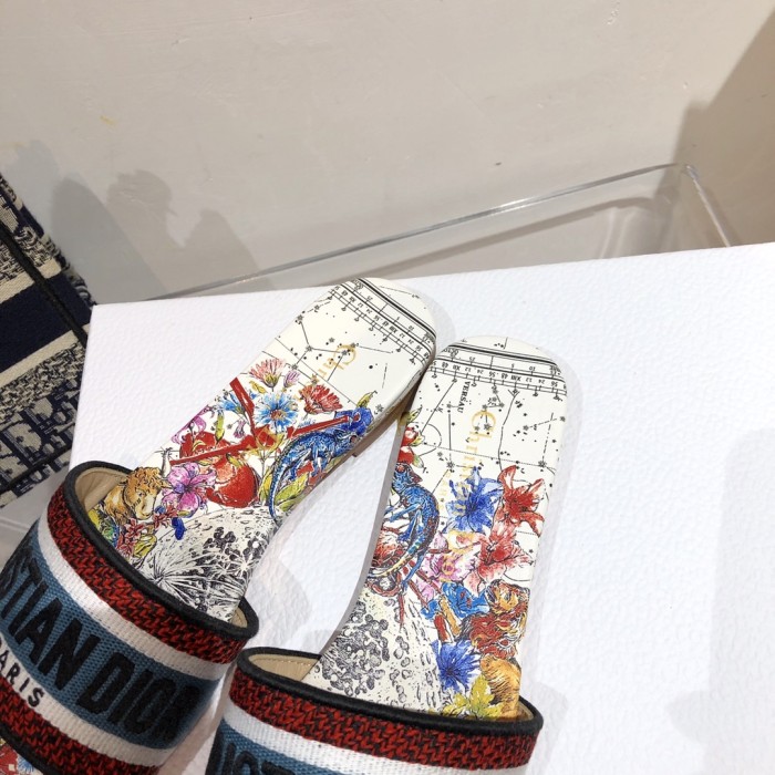 Dior Women Shoes DWAY HEELED SLIDE Embroidered Cotton Luxury Brand Womens Sandals Slippers with Original Box KCQ244ERC_S56B