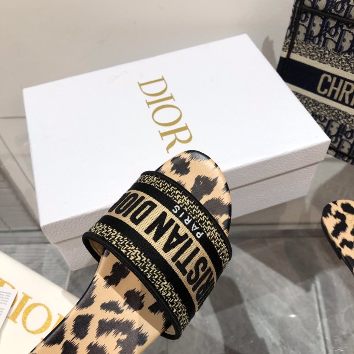 Dior Women Shoes DWAY HEELED SLIDE Embroidered Cotton Luxury Brand Womens Sandals Slippers with Original Box KCQ244ERC_S56B