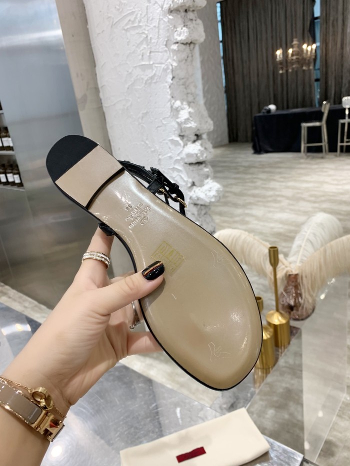 Valentino Women Shoes Mule Flip Flop Sandals ROMAN STUD SLIDE SANDAL IN QUILTED NAPPA with Original Box Luxury Brand