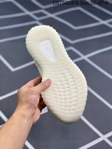 Adidas originals  Yeezy 350 Boost V2 Mens Womens Shoes Sneakers Breathable Design with Original Box D87340416