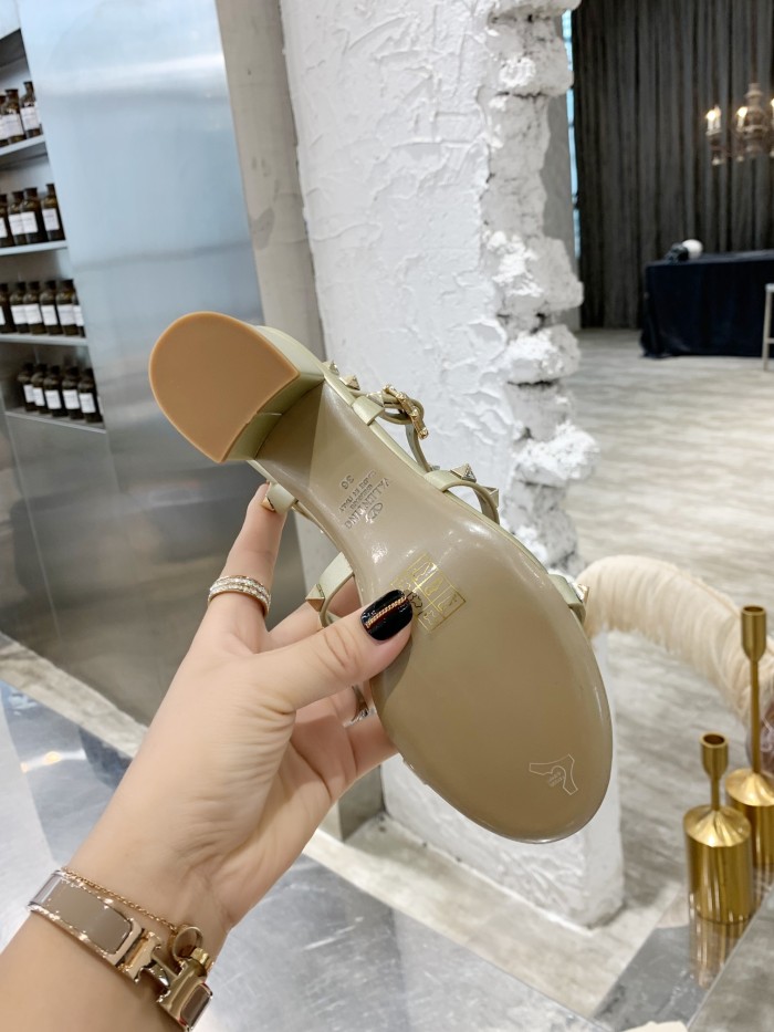 Valentino Women Shoes Mule Flip Flop Sandals ROMAN STUD SLIDE SANDAL IN QUILTED NAPPA with Original Box Luxury Brand