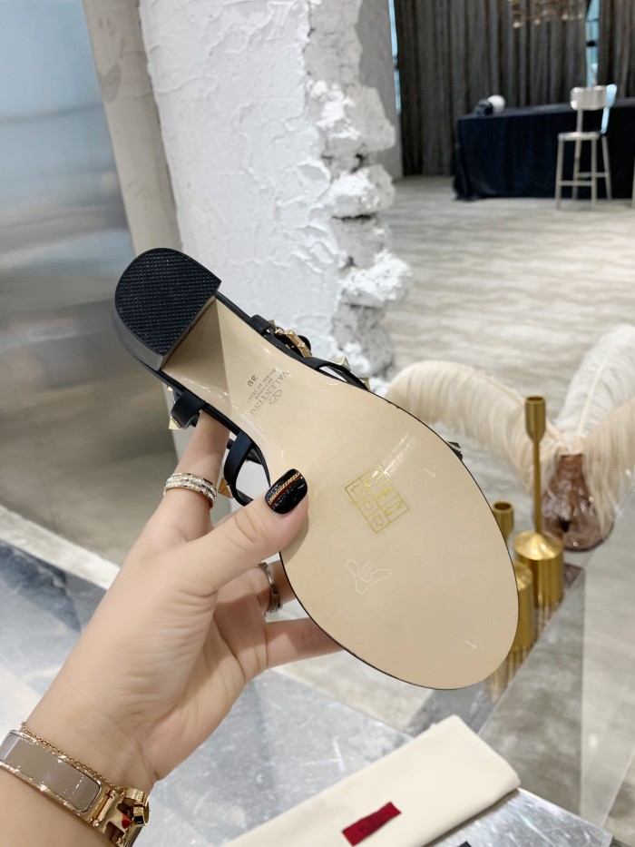 Valentino Women Shoes Mule Flip Flop Sandals ROMAN STUD SLIDE SANDAL IN QUILTED NAPPA with Original Box Luxury Brand