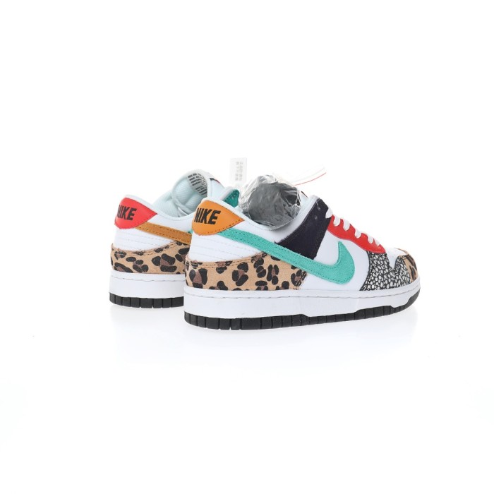 Nike SB Dunk Low Animal Sneakers Men Womens Shoes Sneakers with Original Box DN3866-100