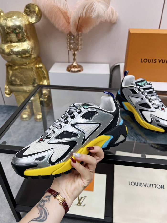 Louis Vuitton Men Shoes Fashion Sneakers Luxury Brand Mens LV RUNNER TATIC SNEAKER with Original Box 1A9TVP