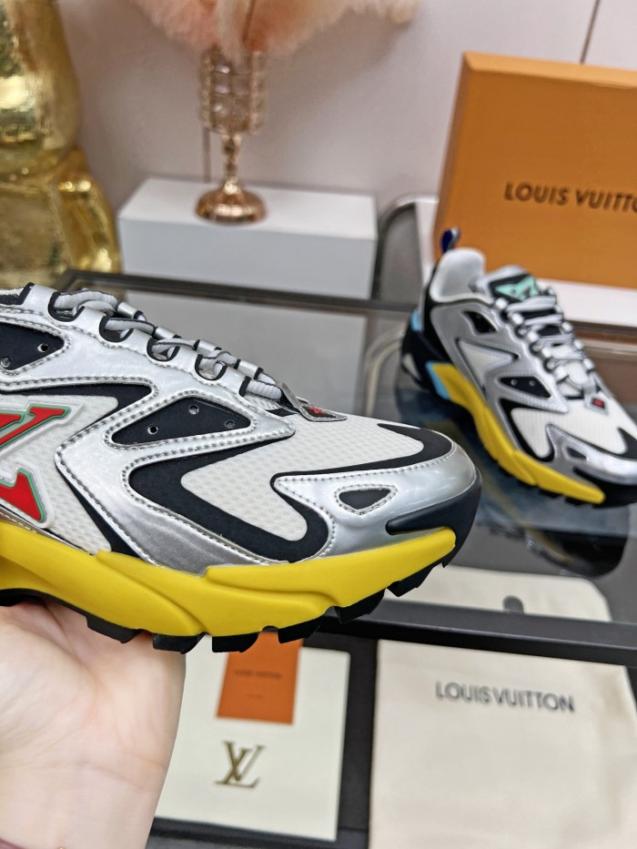 Louis Vuitton Men Shoes Fashion Sneakers Luxury Brand Mens LV RUNNER TATIC SNEAKER with Original Box 1A9TVP