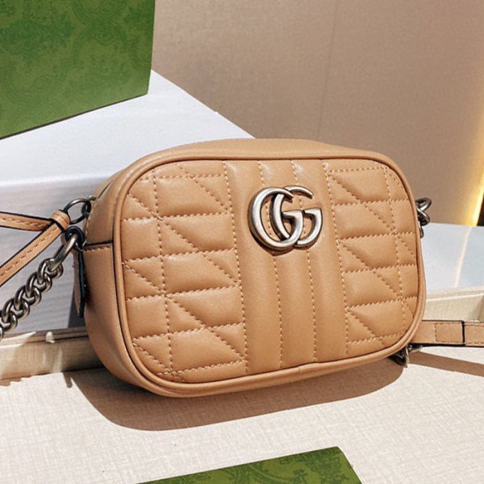 Gucci Womens Bags GG Marmont matelassé mini bag Gucci shoulder bag Luxury Brand with Original Box 634936 UM8BN 9022