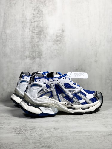 Balenciaga Womens Shoes Sneakers Luxury Brand Runner Sneaker in blue, white, grey and black mesh and nylon with Original Box 677403W3RB34912