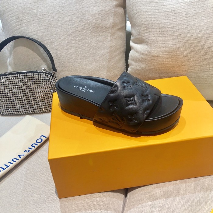 Louis Vuitton Womens Shoes Sandals Slippers Luxury Brand Louis Vuitton JUMBO FLATFORM MULE with Original Box 1A9QYY Black Monogram-embossed lambskin