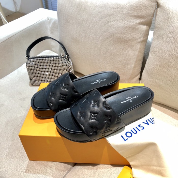 Louis Vuitton Womens Shoes Sandals Slippers Luxury Brand Louis Vuitton JUMBO FLATFORM MULE with Original Box 1A9QYY Black Monogram-embossed lambskin