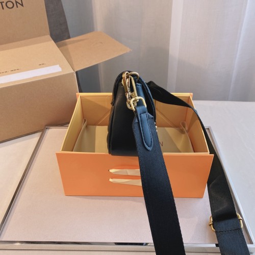 Louis Vuitton Womens Bags Shoulder Bag Luxury Brand LOUIS VUITTON NEW WAVE MULTI-POCHETTE Khaki with Original Box M56471