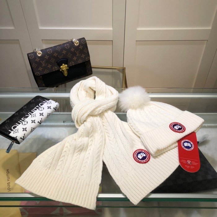Canada Goose Scarves Men Womens Fashion Scarf and Hats Set with Original Box