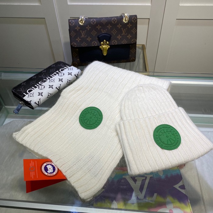 Canada Goose Scarves Men Womens Fashion Scarf and Hats Set with Original Box