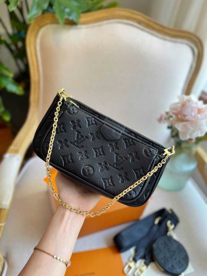 Louis Vuitton Womens Bags Clutch Wallets Luxury Brand Fashion Type Messenger Bags MULTI POCHETTE ACCESSOIRES m44823