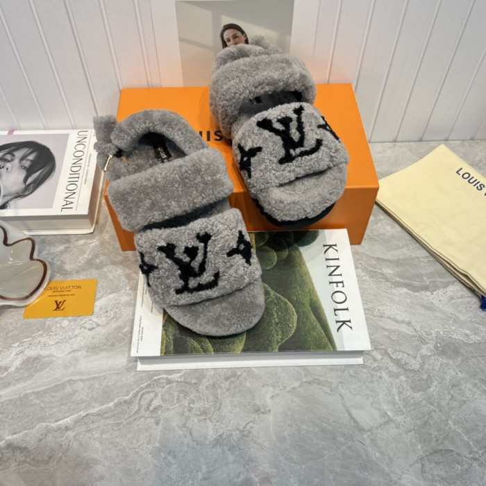 Louis Vuitton Womens Shoes Slide Slippers for Winter Wool Fabric Luxury Brand Designer PASEO FLAT COMFORT MULE with Original Box