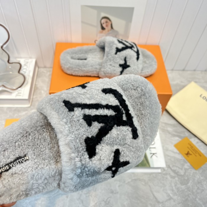 Louis Vuitton Womens Shoes Slide Slippers for Winter Wool Fabric Luxury Brand Designer PASEO FLAT COMFORT MULE with Original Box