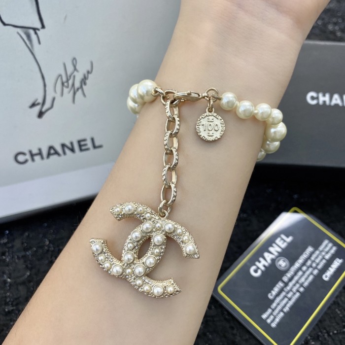 Chanel Luxury Womens Bracelet