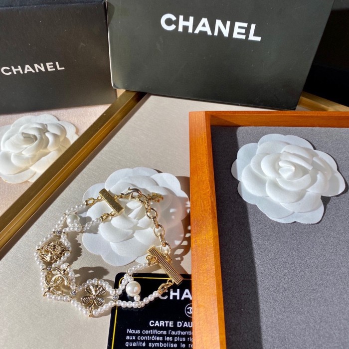Chanel Luxury Womens Bracelet