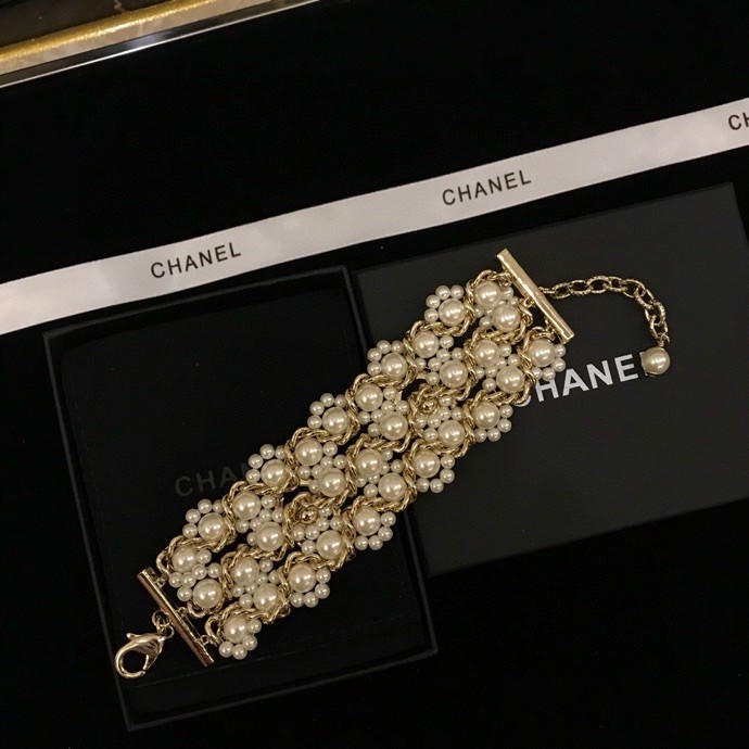 Chanel Luxury Womens Bracelet