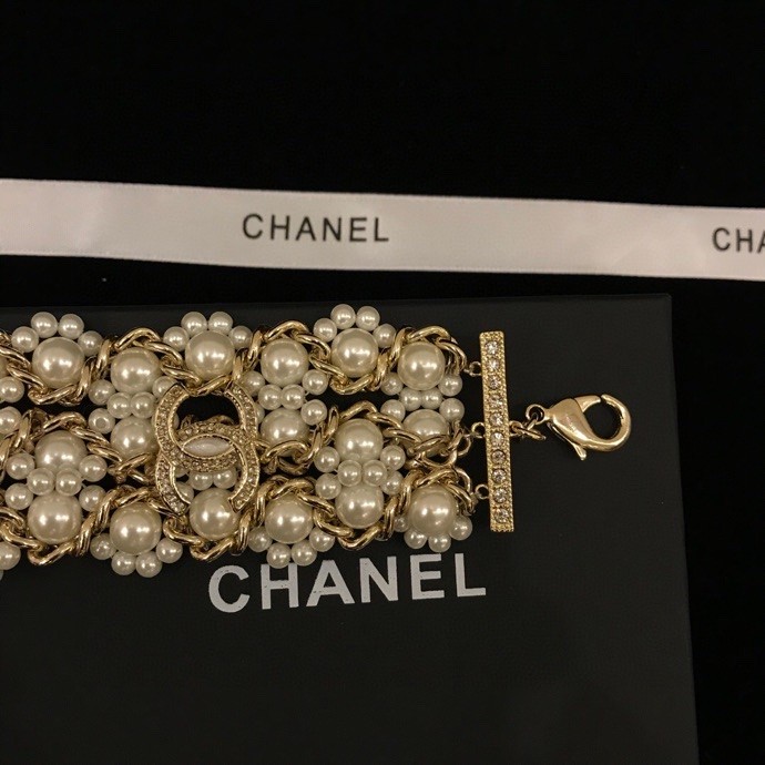 Chanel Luxury Womens Bracelet