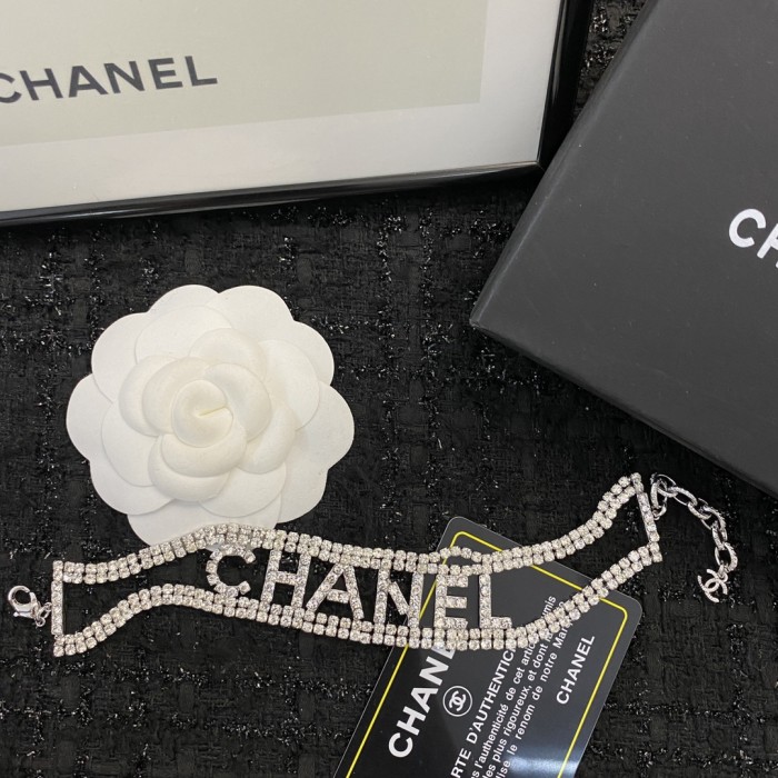 Chanel Luxury Womens Bracelet H1425