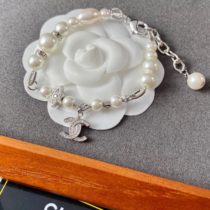 Chanel Luxury Womens Bracelet