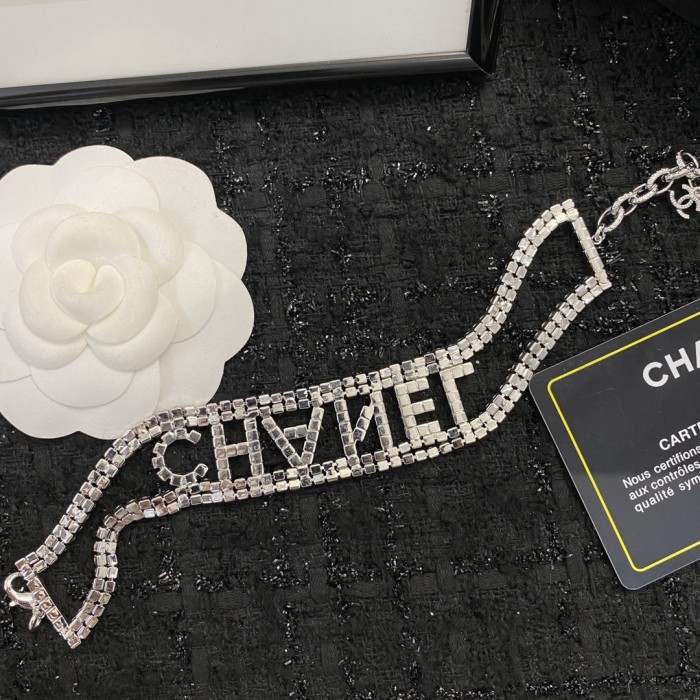 Chanel Luxury Womens Bracelet H1425