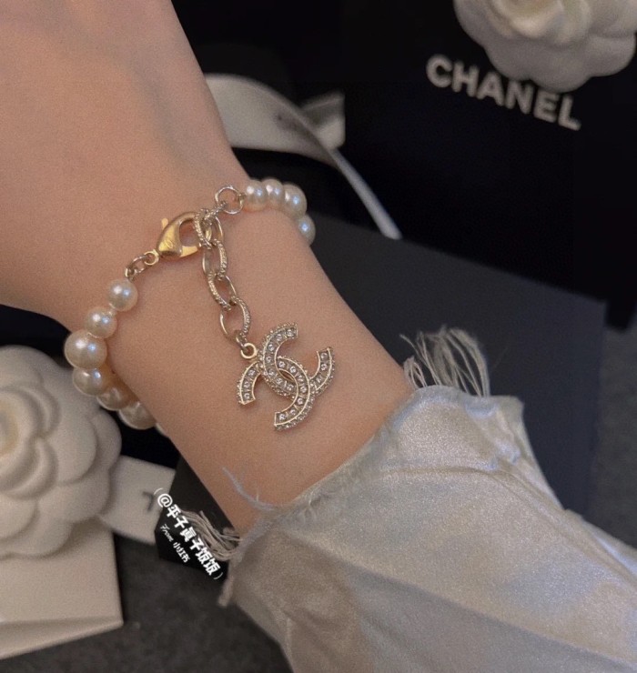 Chanel Luxury Womens Bracelet