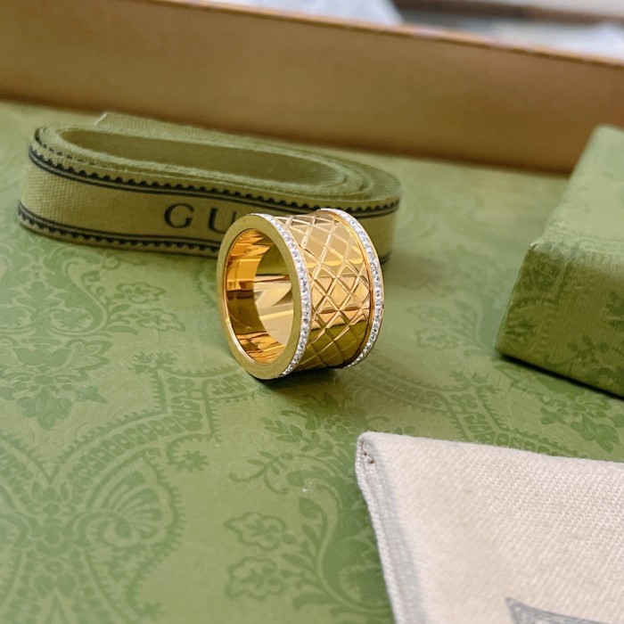 Gucci Luxury Womens Ring