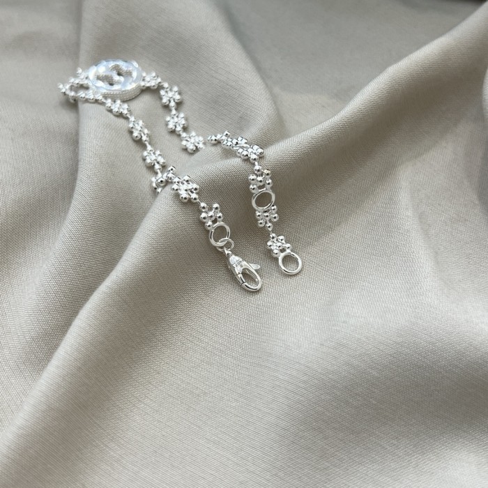 Gucci Luxury Womens Bracelet
