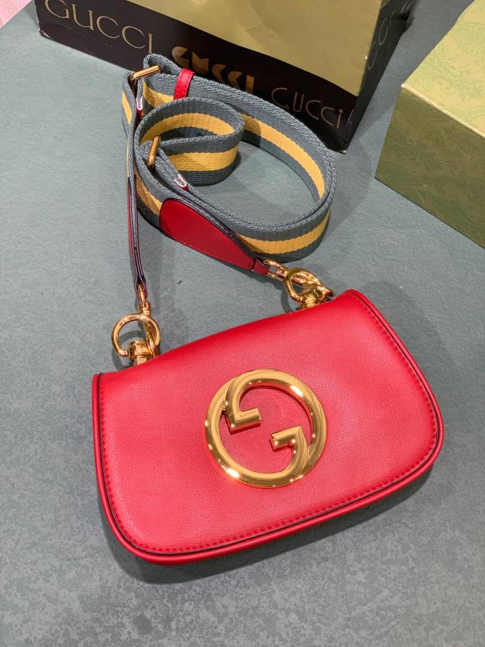 Gucci Womens Bags Shoulder Messenger Bag Luxury Brand Gucci Blondie mini bag in red leather with Original Box 698643 UXXAG 9161