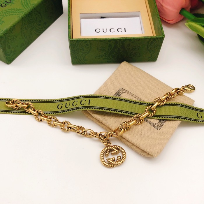 Gucci Luxury Men Womens Bracelet GSL0027