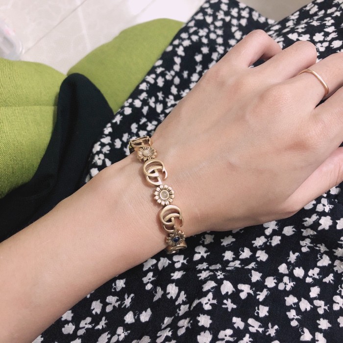Gucci Luxury Womens Bracelet