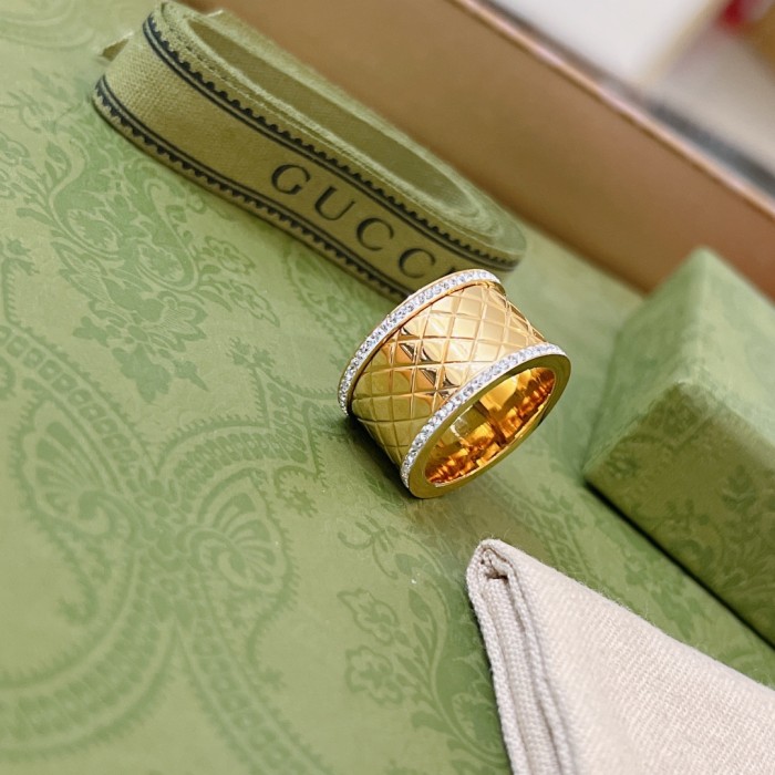 Gucci Luxury Womens Ring