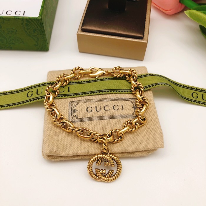 Gucci Luxury Men Womens Bracelet GSL0027