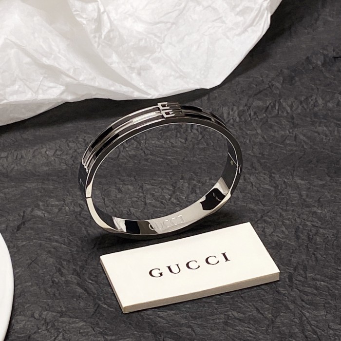 Gucci Luxury Womens Bracelet