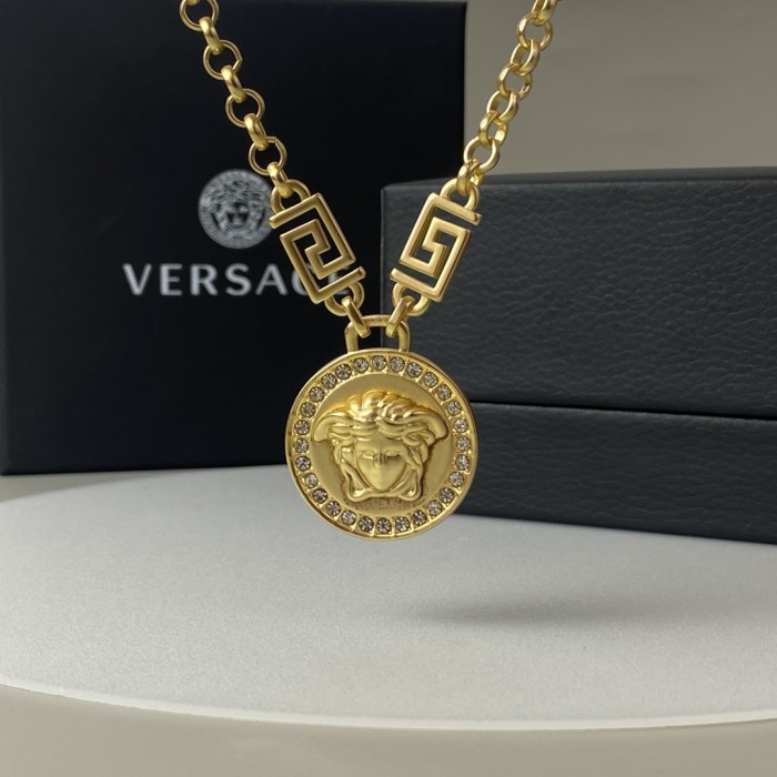 Versace Luxury Men Womens Necklace