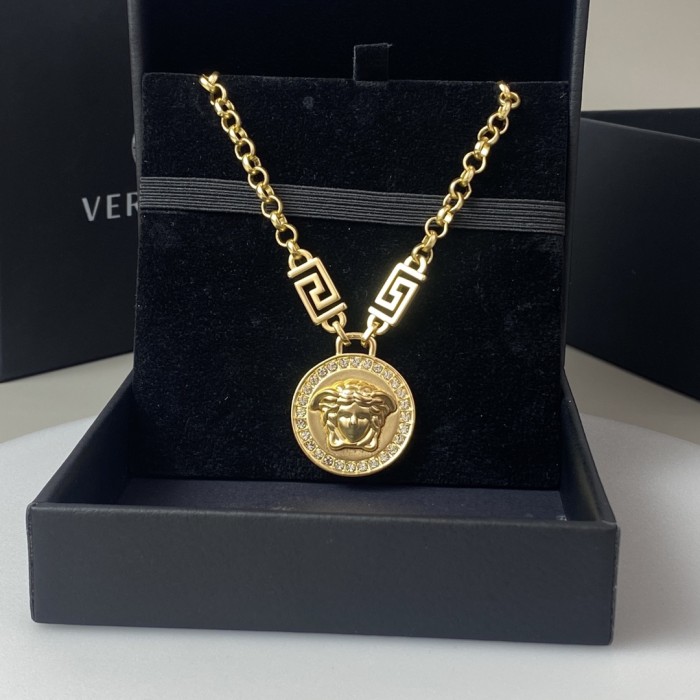 Versace Luxury Men Womens Necklace