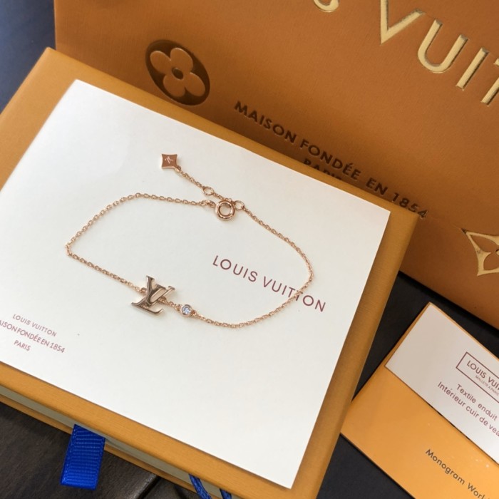 Louis Vuitton Luxury Womens Bracelet