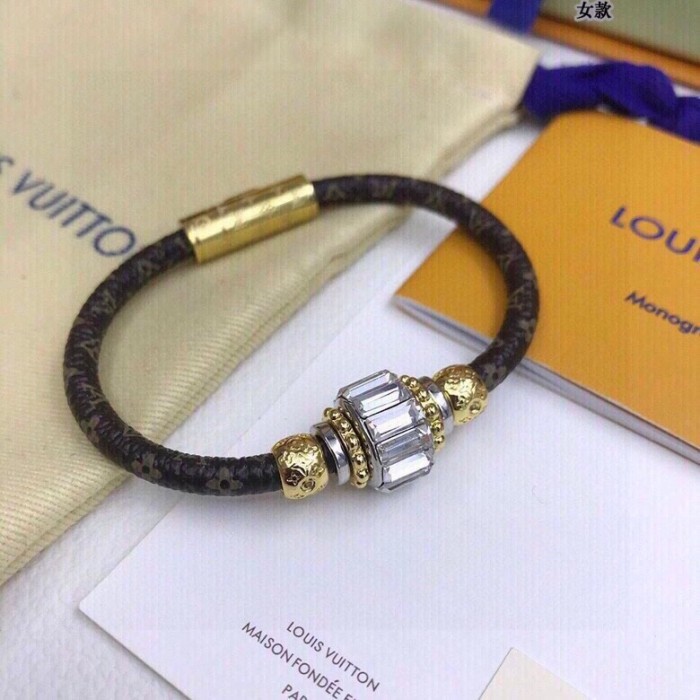 Louis Vuitton Luxury Men Womens Bracelet M6771E