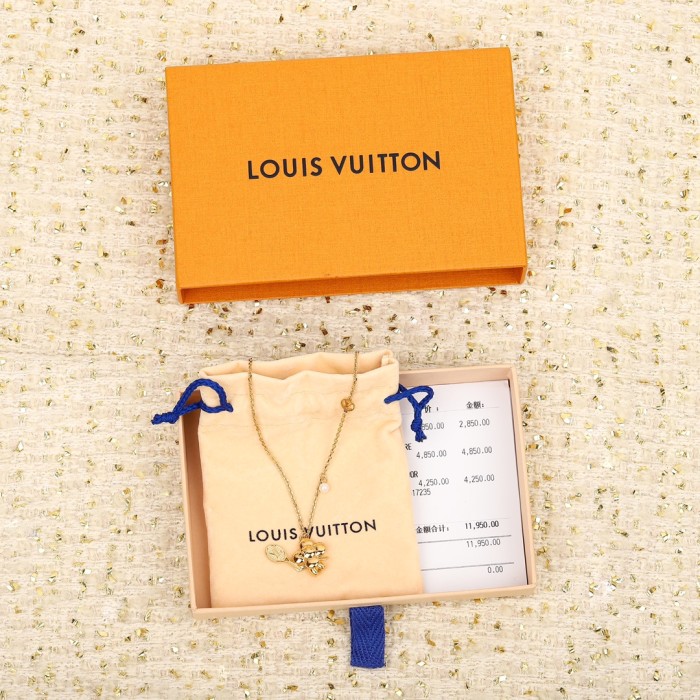 Louis Vuitton Luxury Womens Necklace ZP4250