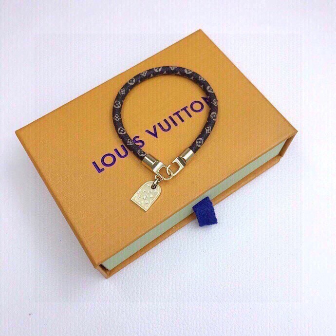 Louis Vuitton Luxury Men Womens Bracelet