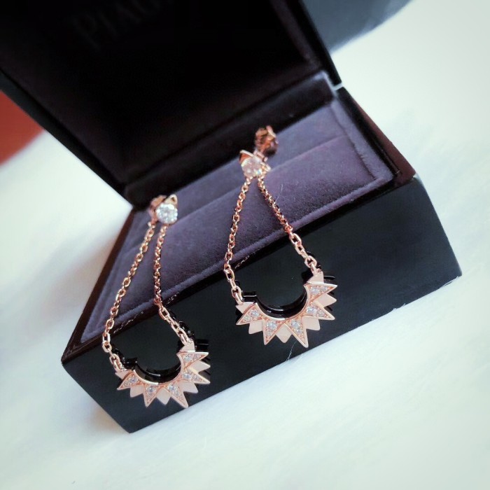 Piaget Luxury Womens Earrings