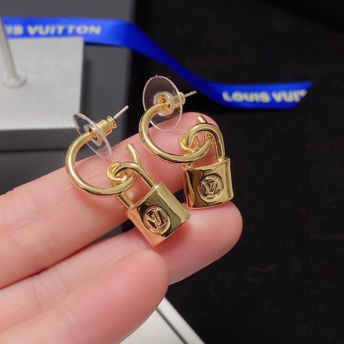 Louis Vuitton Luxury Womens Earrings