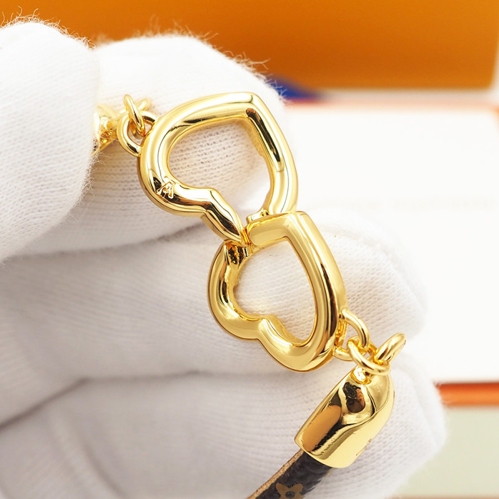 Louis Vuitton Luxury Womens Bracelet XB486