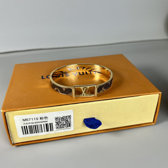 Louis Vuitton Luxury Womens Bracelet