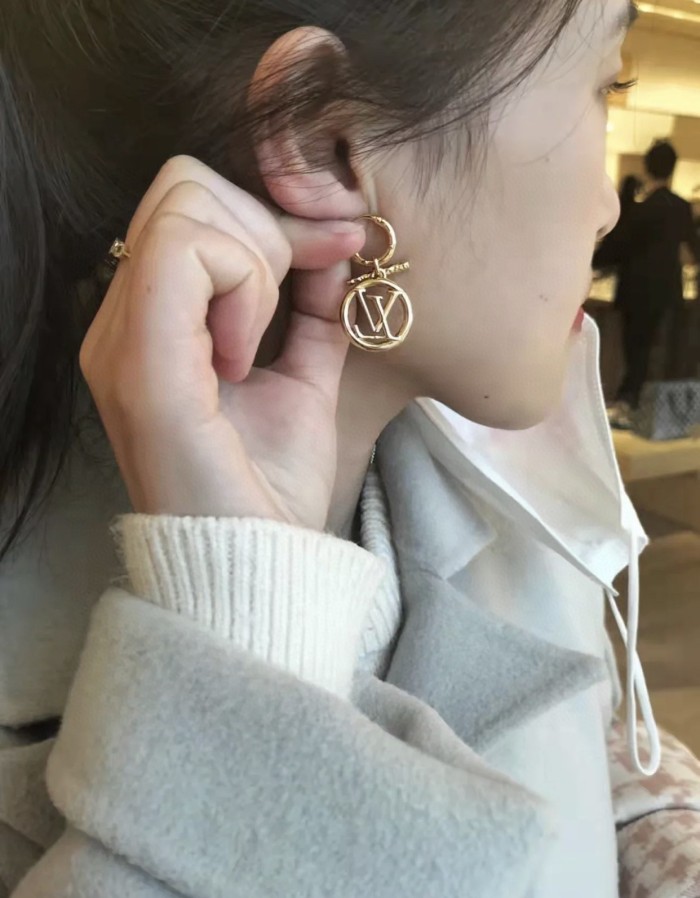 Louis Vuitton Luxury Womens Earrings