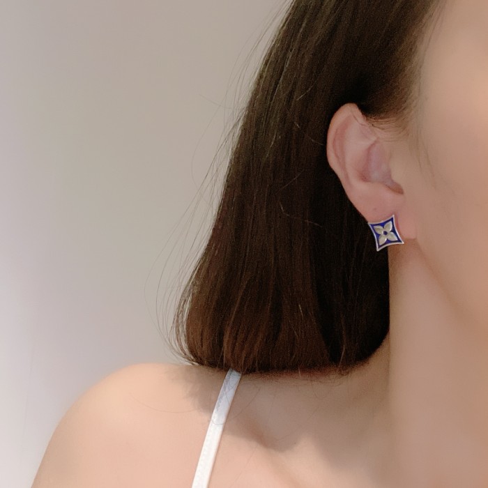 Louis Vuitton Luxury Womens Earrings
