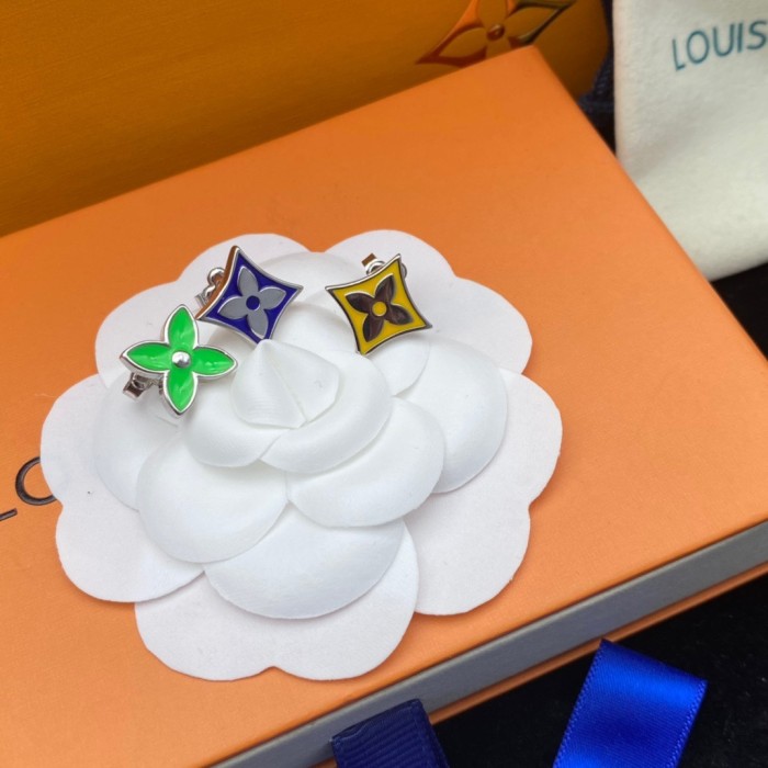 Louis Vuitton Luxury Womens Earrings